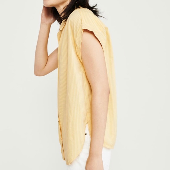 Abercrombie & Fitch Button Up Tie Tee - Picture 7 of 7